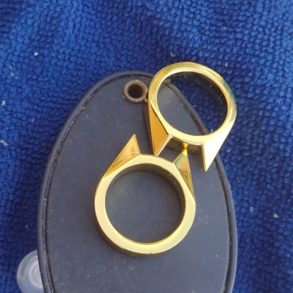 Self Defense Ring Pair - Picture 2 of 3